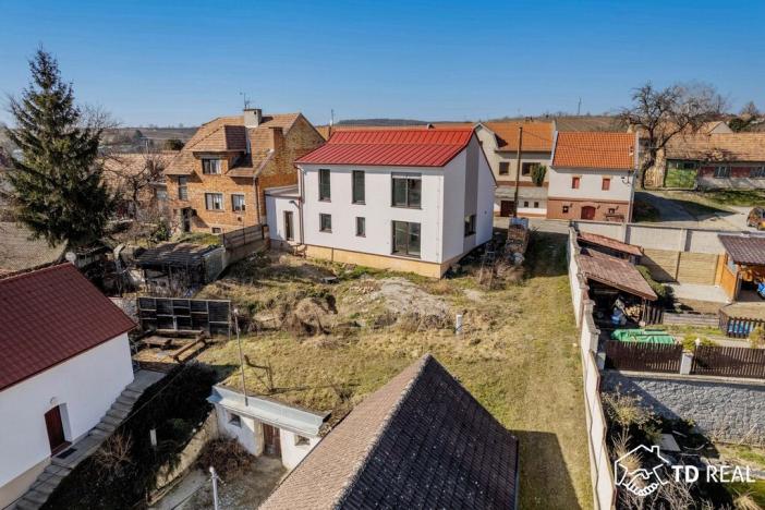 Prodej rodinného domu, Čejkovice, 175 m2