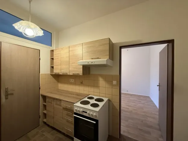 Pronájem bytu 1+1, České Budějovice - České Budějovice 6, Novohradská, 34 m2