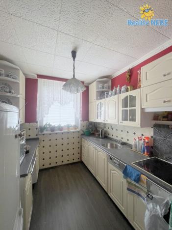 Pronájem bytu 3+1, Praha - Michle, Pod dálnicí, 75 m2