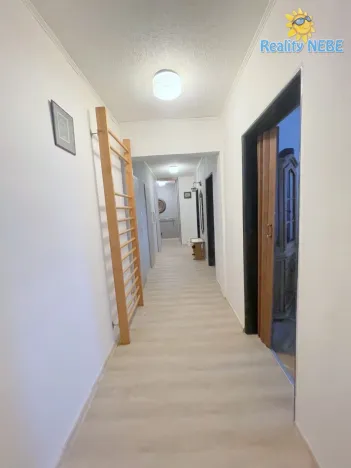 Pronájem bytu 3+1, Praha - Michle, Pod dálnicí, 75 m2