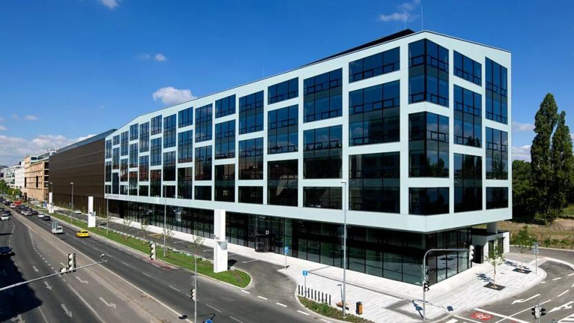 Pronájem kanceláře, Praha - Karlín, Rohanské nábřeží, 1600 m2