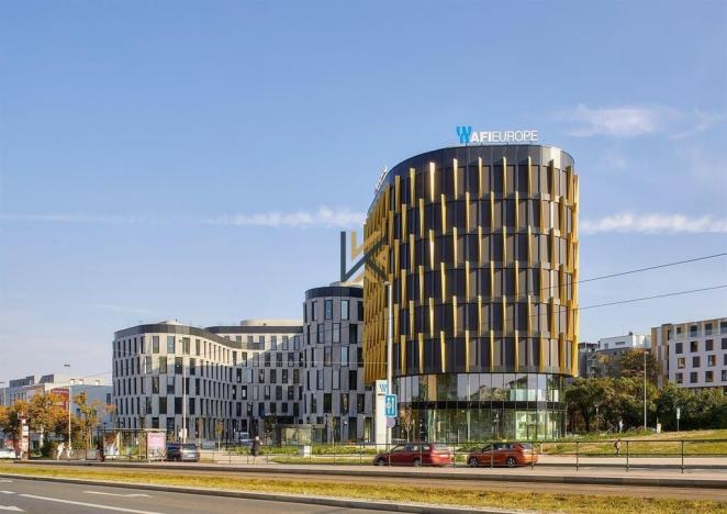 Pronájem kanceláře, Praha - Vokovice, Evropská, 600 m2