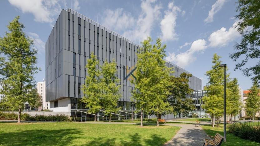 Pronájem kanceláře, Praha - Dejvice, Evropská, 600 m2