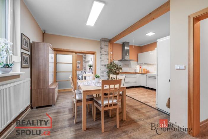 Prodej obchodního prostoru, Jablonec nad Nisou - Mšeno nad Nisou, Želivského, 300 m2