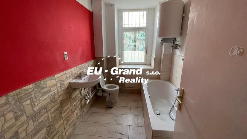 Prodej činžovního domu, Jiříkov, 300 m2