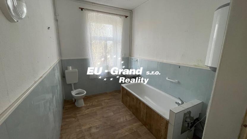 Prodej činžovního domu, Jiříkov, 300 m2