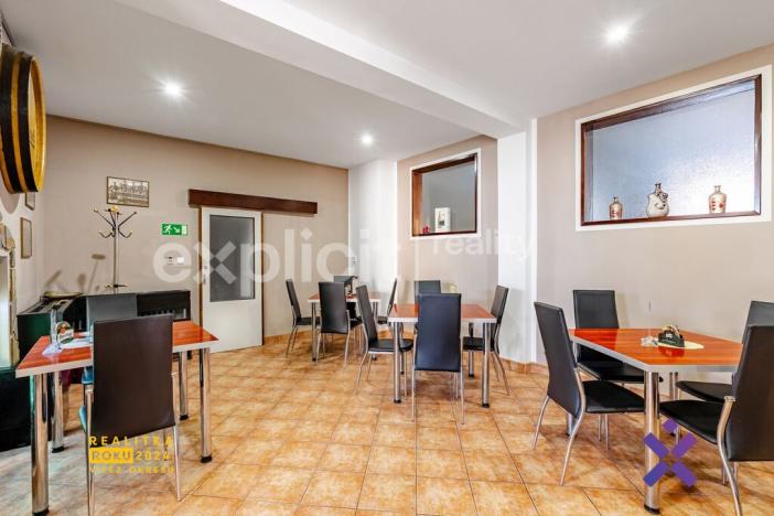 Prodej restaurace, Bojkovice, Sušilova, 1000 m2