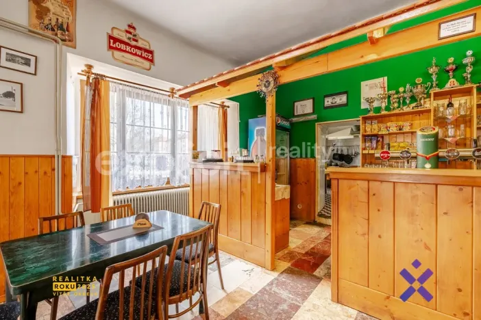 Prodej restaurace, Bojkovice, Sušilova, 1000 m2