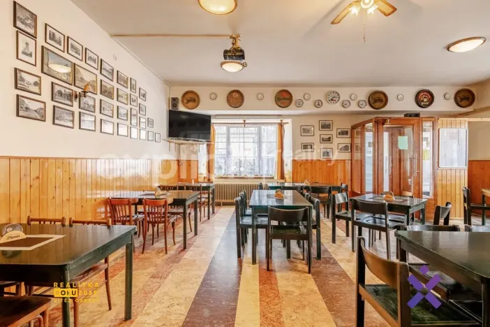 Prodej restaurace, Bojkovice, Sušilova, 1000 m2