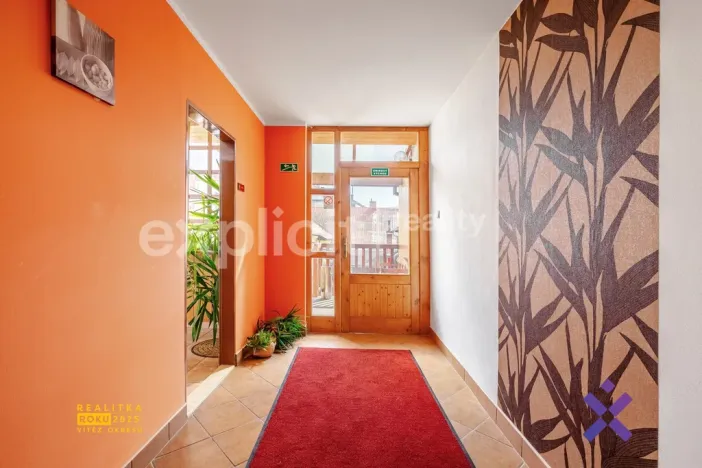 Prodej restaurace, Bojkovice, Sušilova, 1000 m2