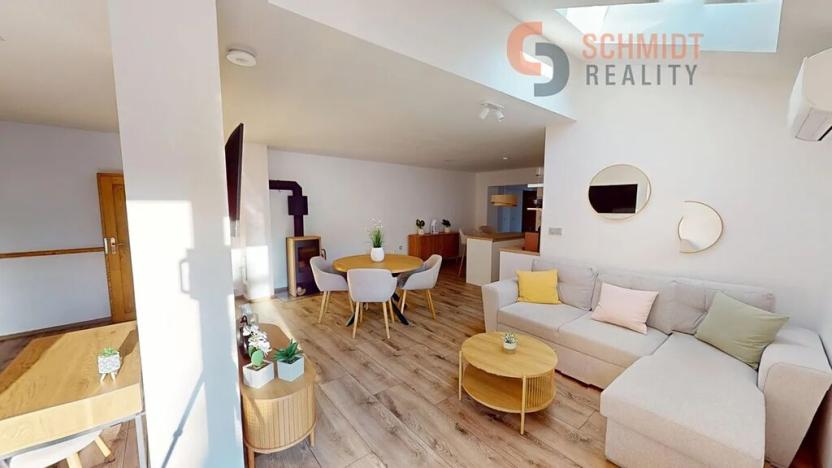 Prodej rodinného domu, Bulhary, 300 m2