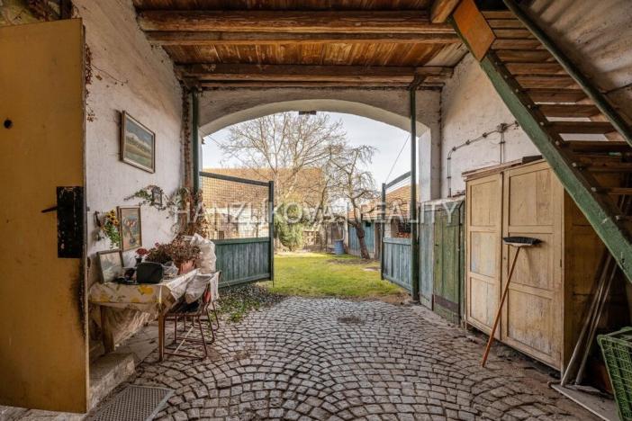 Prodej zemědělské usedlosti, Branišov, 300 m2