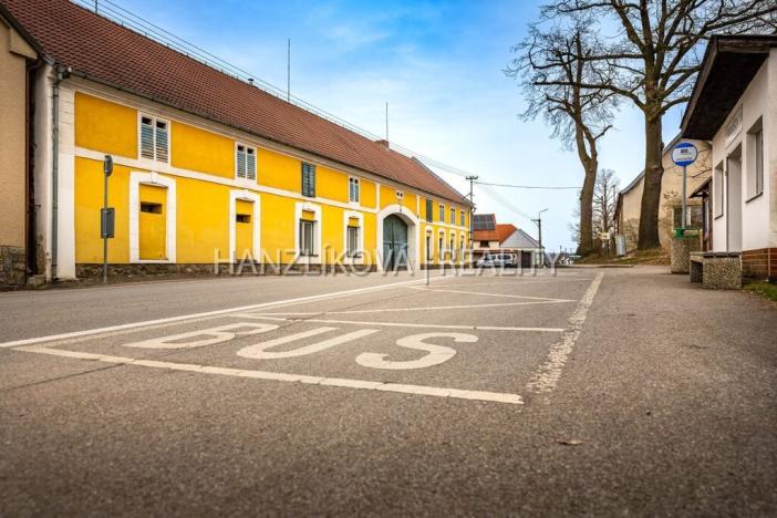 Prodej zemědělské usedlosti, Branišov, 300 m2