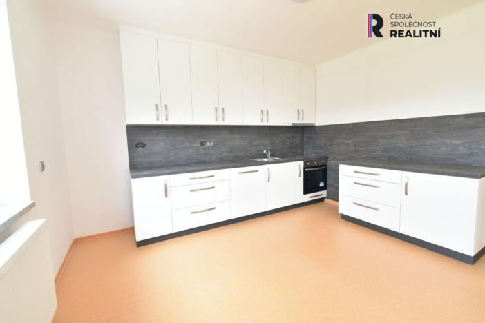 Pronájem rodinného domu, Zlín - Kostelec, Přehradní, 145 m2