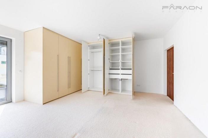 Prodej bytu 4+1, Praha - Kunratice, K Zelené louce, 150 m2