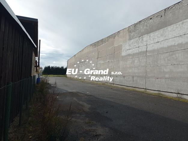 Pronájem skladu, Krásná Lípa, 3100 m2