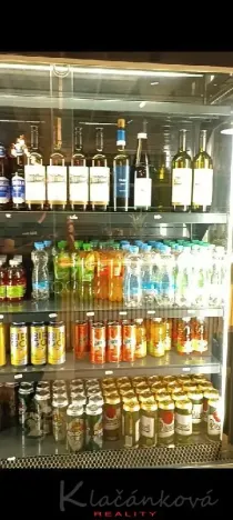 Pronájem restaurace, Zlín, náměstí Práce, 58 m2