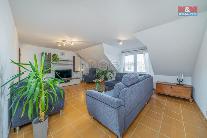 Prodej obchodního prostoru, Moravský Beroun, Dlouhá, 450 m2