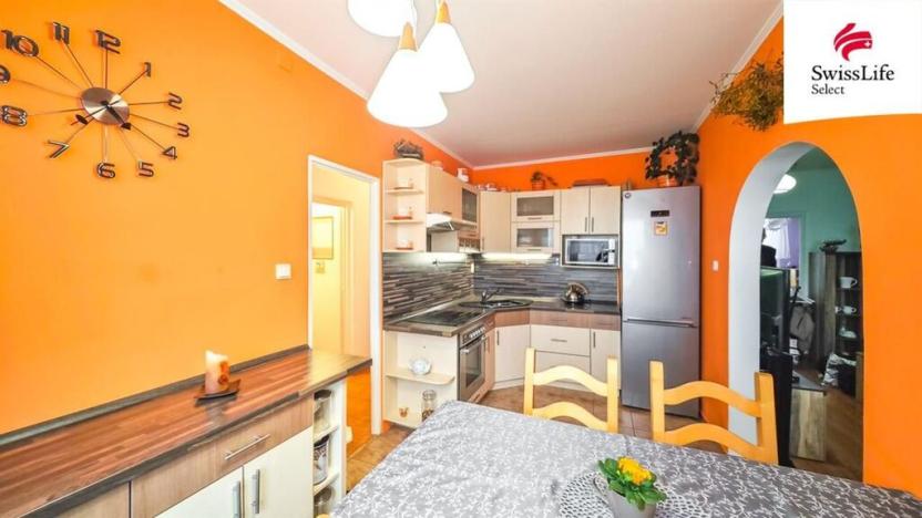 Prodej bytu 3+1, Dašice, 28. října, 74 m2