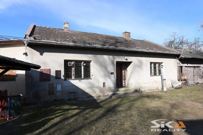 Prodej výrobních prostor, Louny, Říční, 2310 m2