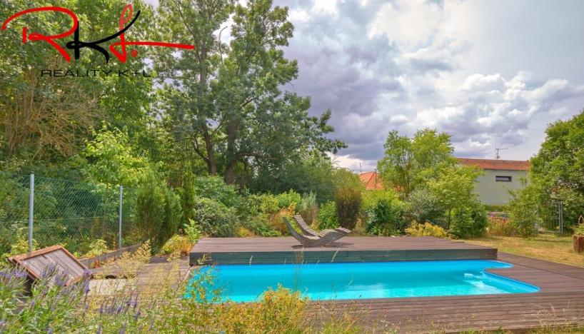 Prodej rodinného domu, Černouček, 180 m2