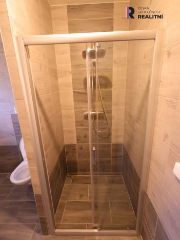 Prodej rodinného domu, Libušín, Nepřímská II, 560 m2