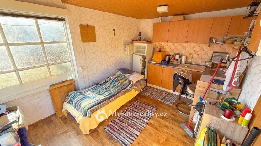 Prodej zahrady, Znojmo, 1506 m2