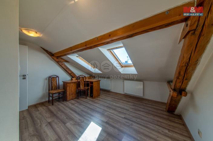 Prodej rodinného domu, Ostrava, Holubova, 280 m2