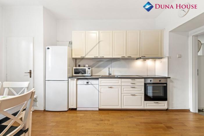 Prodej bytu 2+kk, Praha - Žižkov, Jeseniova, 46 m2