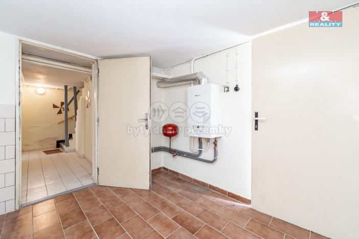 Prodej rodinného domu, Svratka, Partyzánská, 150 m2