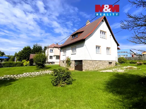 Prodej rodinného domu, Svratka, Partyzánská, 150 m2