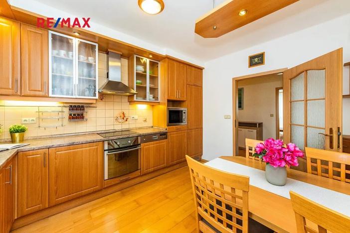 Prodej bytu 4+1, Příbram, Růžová, 178 m2