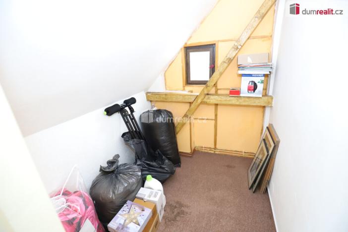 Prodej rodinného domu, Kraslice, B. Němcové, 120 m2