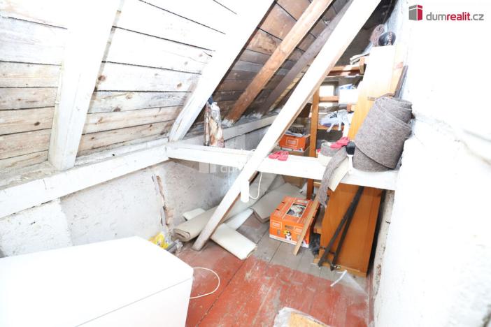 Prodej rodinného domu, Kraslice, B. Němcové, 120 m2