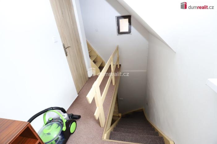 Prodej rodinného domu, Kraslice, B. Němcové, 120 m2