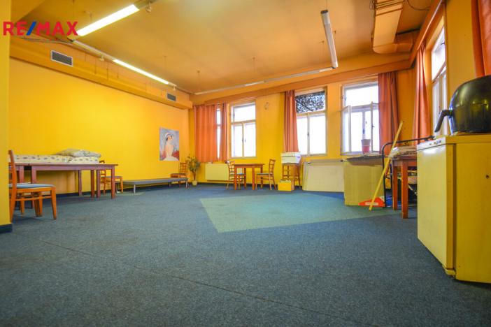 Prodej rodinného domu, Třebechovice pod Orebem, Masarykovo náměstí, 310 m2