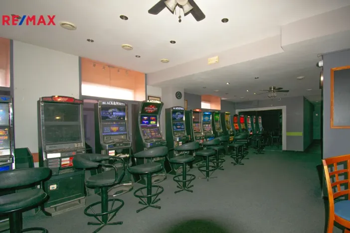 Prodej rodinného domu, Třebechovice pod Orebem, Masarykovo náměstí, 310 m2