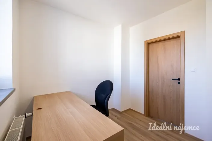 Pronájem bytu 3+kk, Hradec Králové - Pražské Předměstí, Albertova, 55 m2