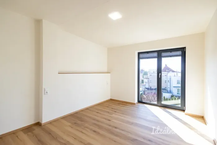 Pronájem bytu 3+kk, Hradec Králové - Pražské Předměstí, Albertova, 55 m2