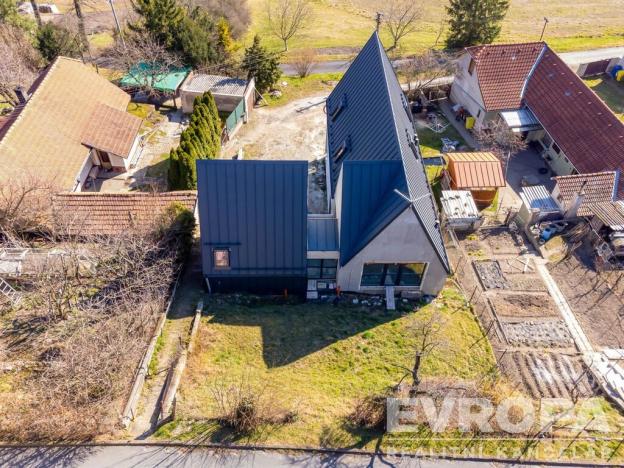 Prodej rodinného domu, Konárovice, 213 m2