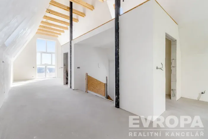 Prodej rodinného domu, Konárovice, 213 m2