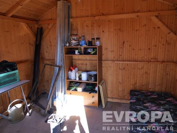 Prodej zahrady, Větrný Jeníkov, 669 m2