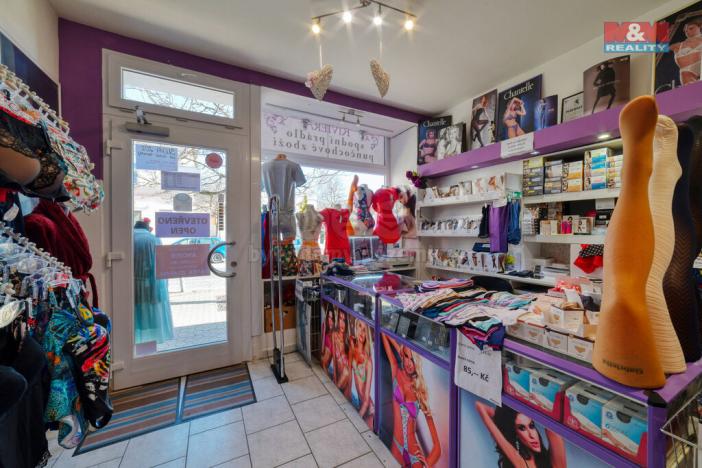 Pronájem obchodního prostoru, Mariánské Lázně, Chebská, 30 m2