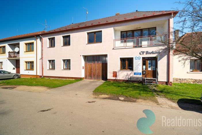 Prodej zemědělské usedlosti, Hrdějovice, Na Návsi, 220 m2