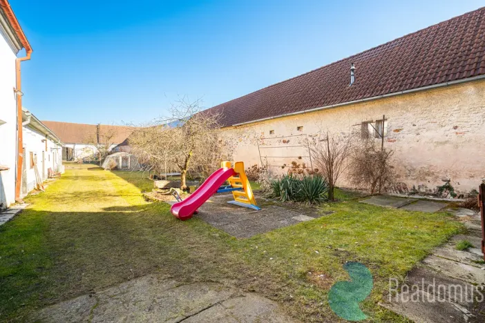 Prodej zemědělské usedlosti, Hrdějovice, Na Návsi, 220 m2