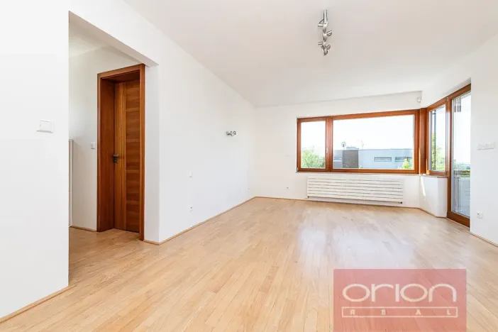 Pronájem rodinného domu, Praha - Jinonice, Vacínovská, 360 m2