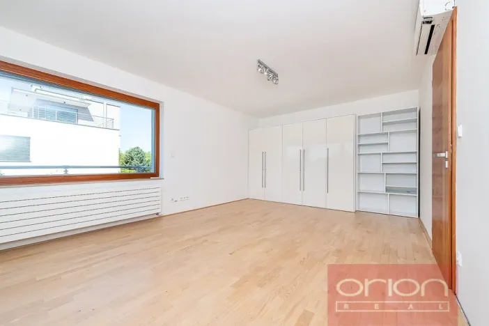 Pronájem rodinného domu, Praha - Jinonice, Vacínovská, 360 m2
