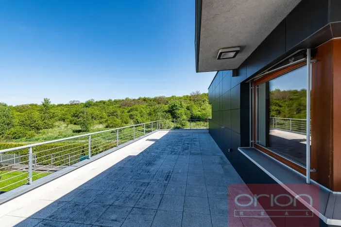 Pronájem rodinného domu, Praha - Jinonice, Vacínovská, 360 m2
