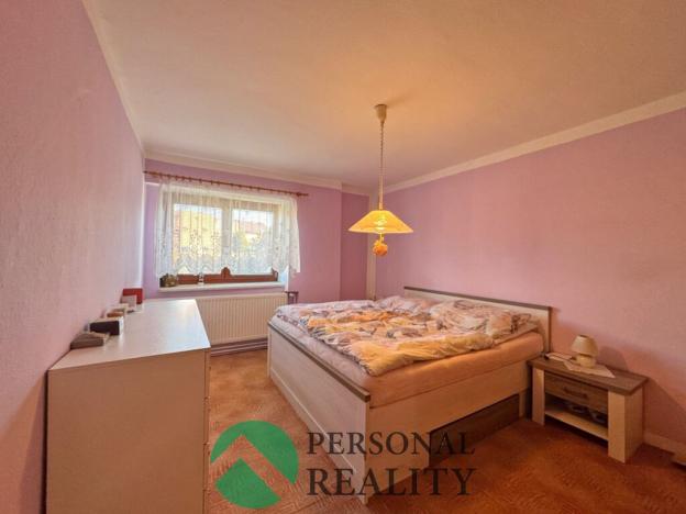 Prodej rodinného domu, Měrunice, 2560 m2