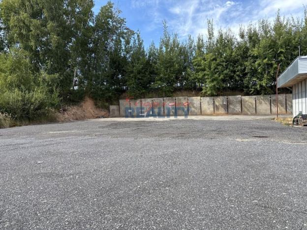 Pronájem komerční nemovitosti, Lišov, Miletínská, 2000 m2